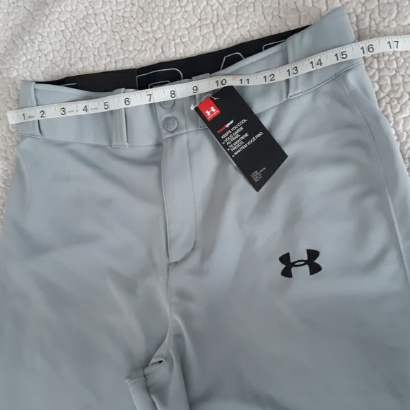New Under Armour Men's Medium Heatgear Loose Grey Pants - Picture 6 of 15